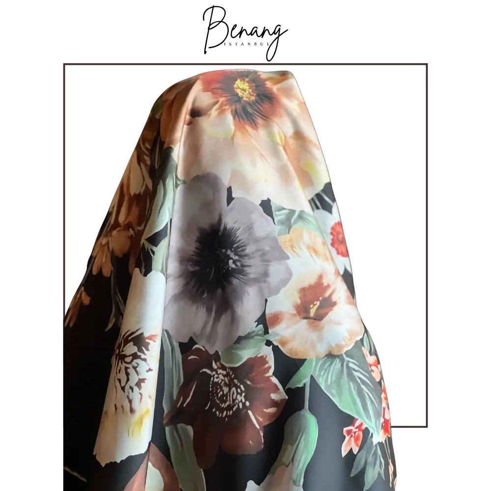 avandia-twill-scarf-54t-bouquet-on-black