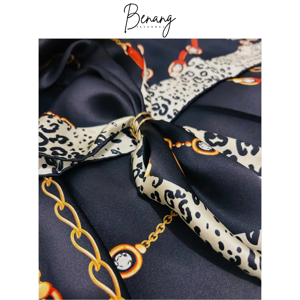 navy-chain-silk-scarf-code-76t-90x90cm