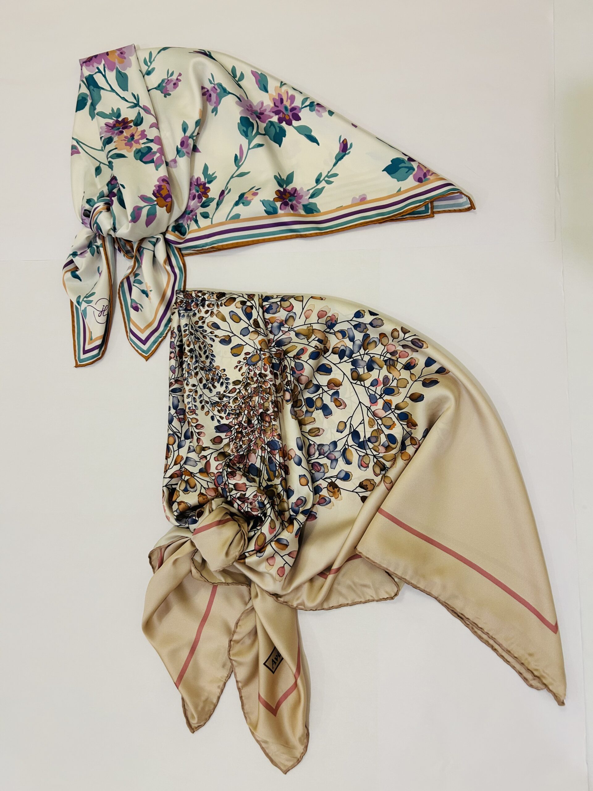 piramit-scarf-french-vanila-leaves-piramit-scarf-nickle-flower