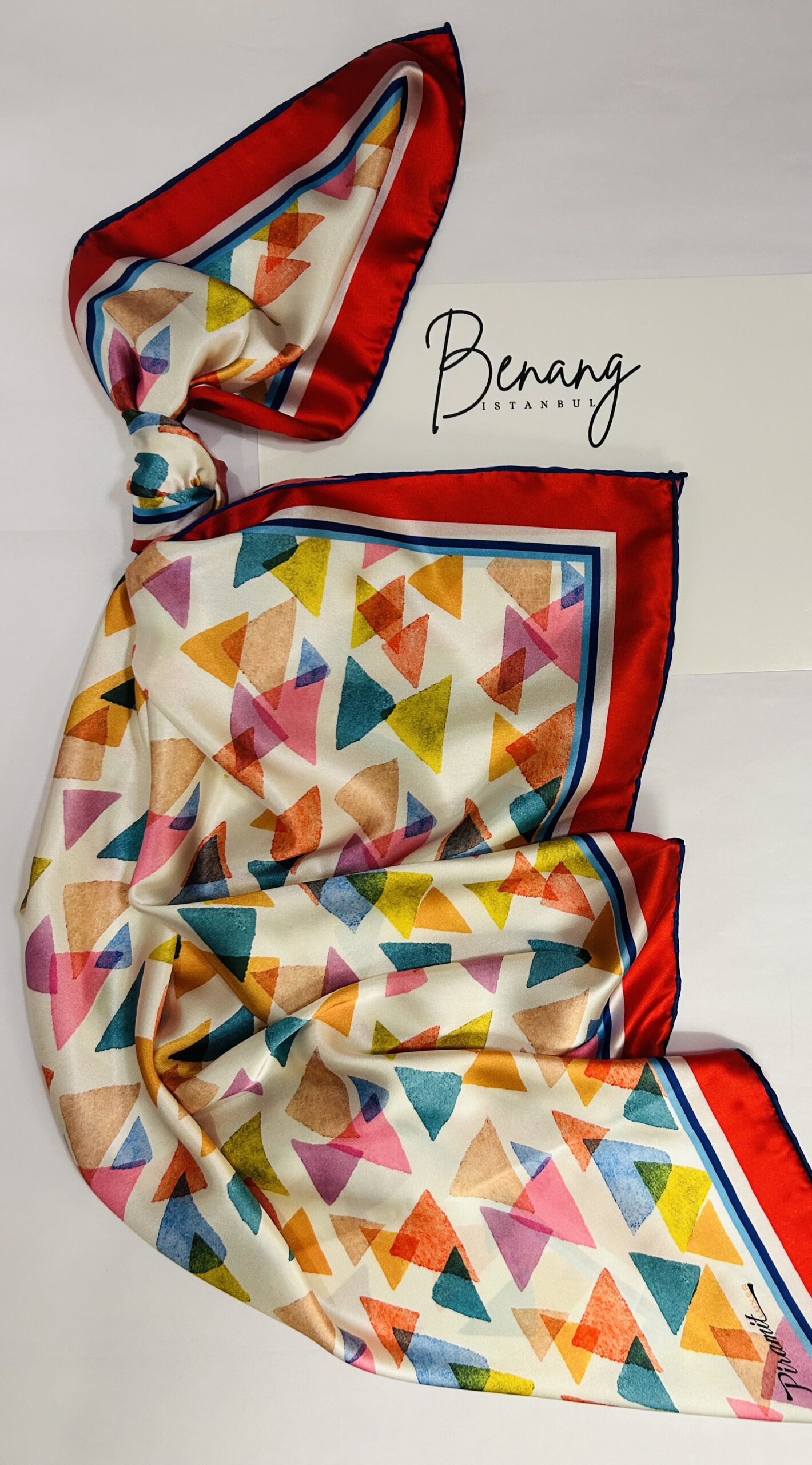piramit-scarf-collection-21t-rainbow-pyramids-90x90-cm
