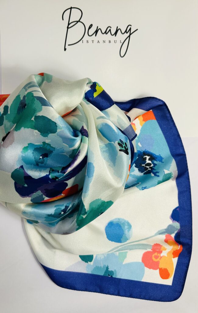 Piramit Scarf Collection theme image for collection page