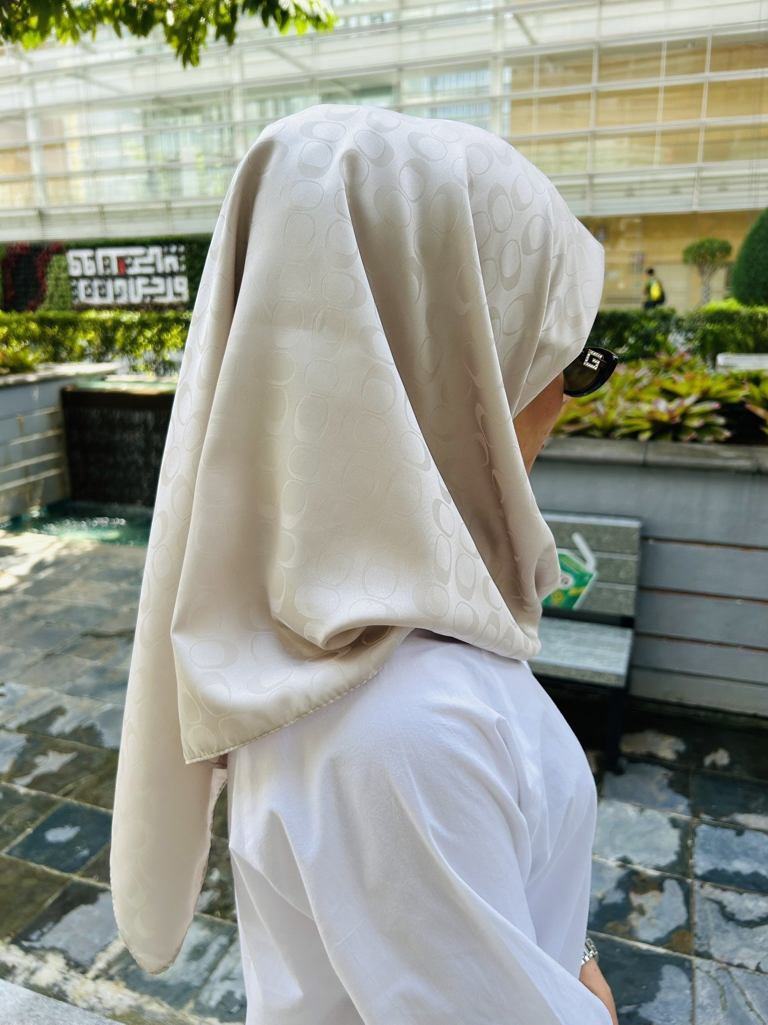 silver-dawn-rayon-scarf-small-90-x-90
