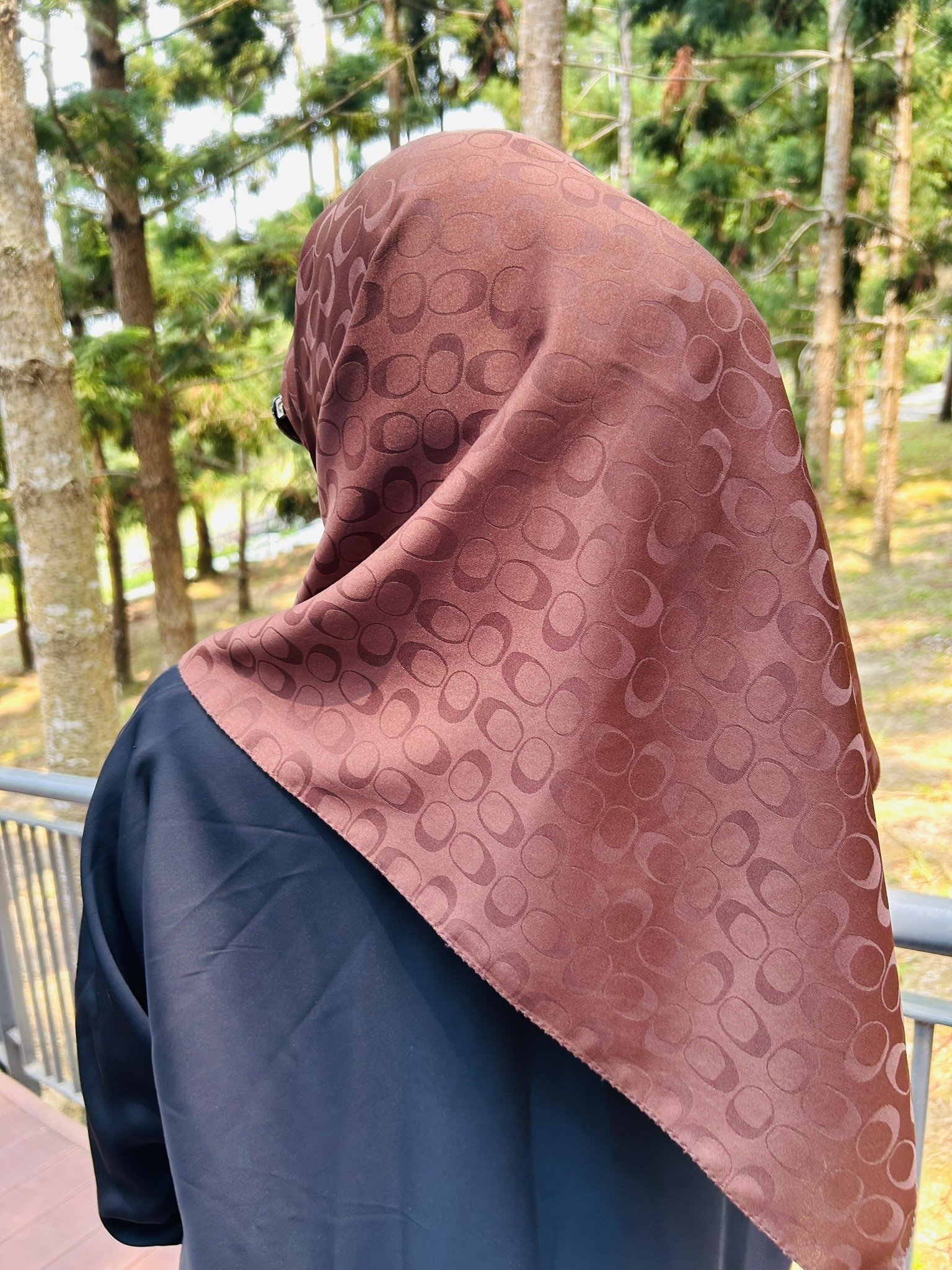 coco-rayon-square-scarf-90cm