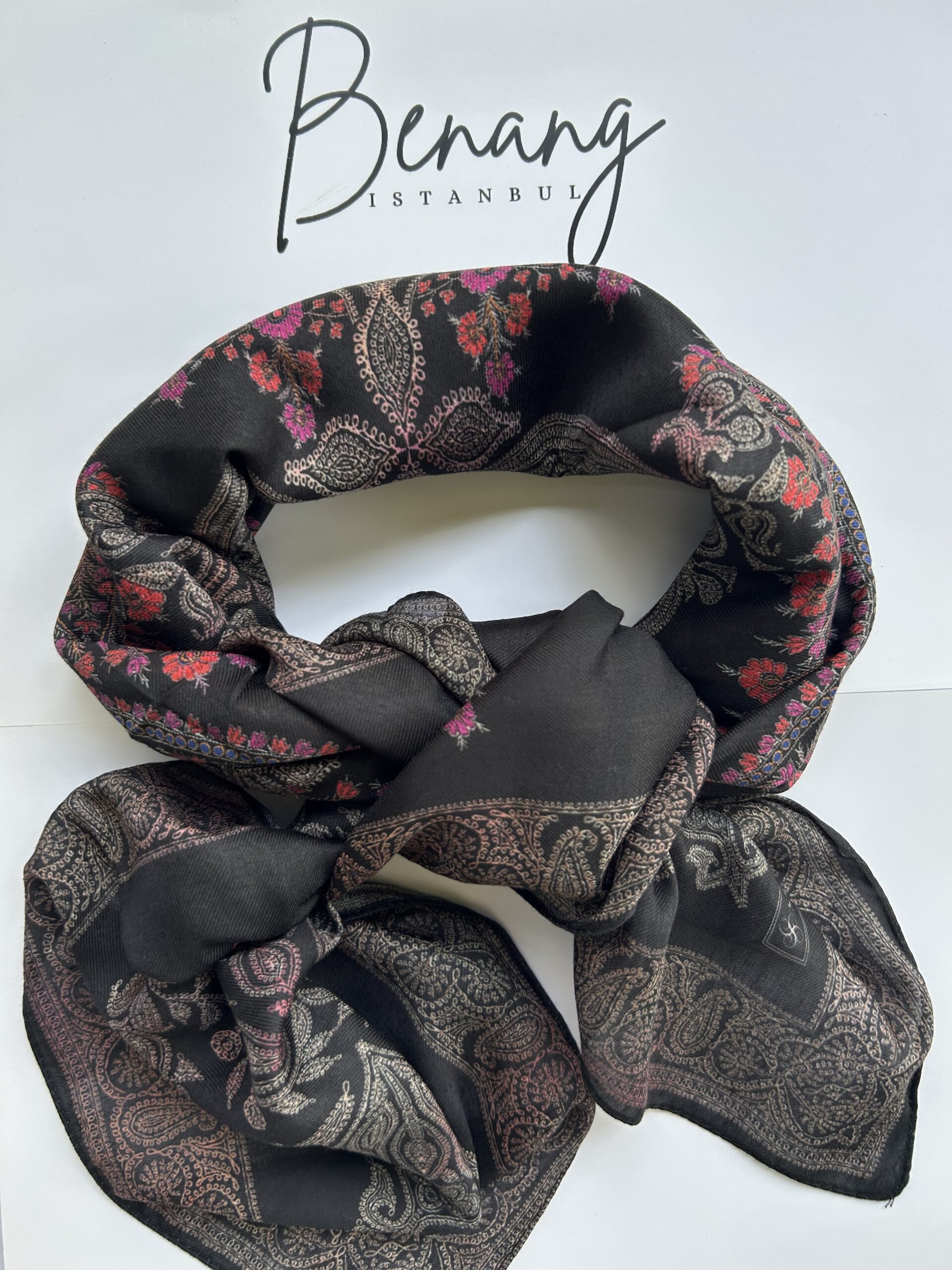 black-rania-siyane-collection